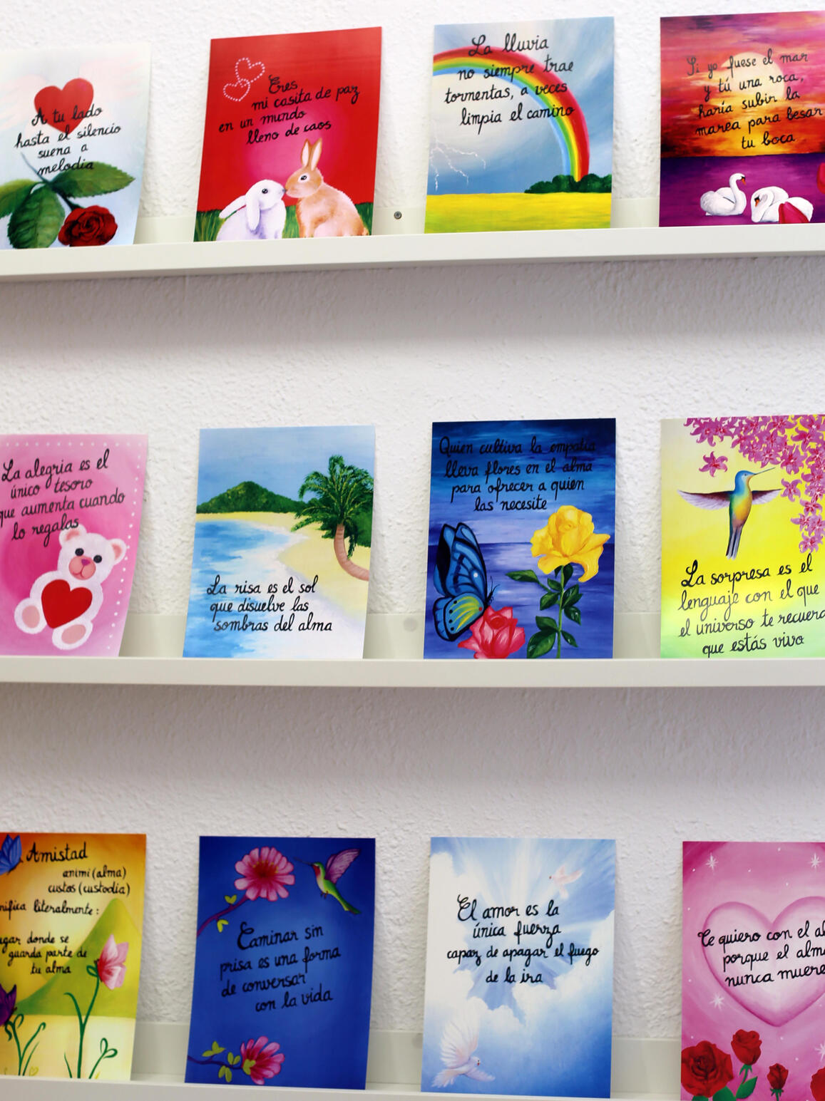 &quot;Postales&quot; - Maira Villena