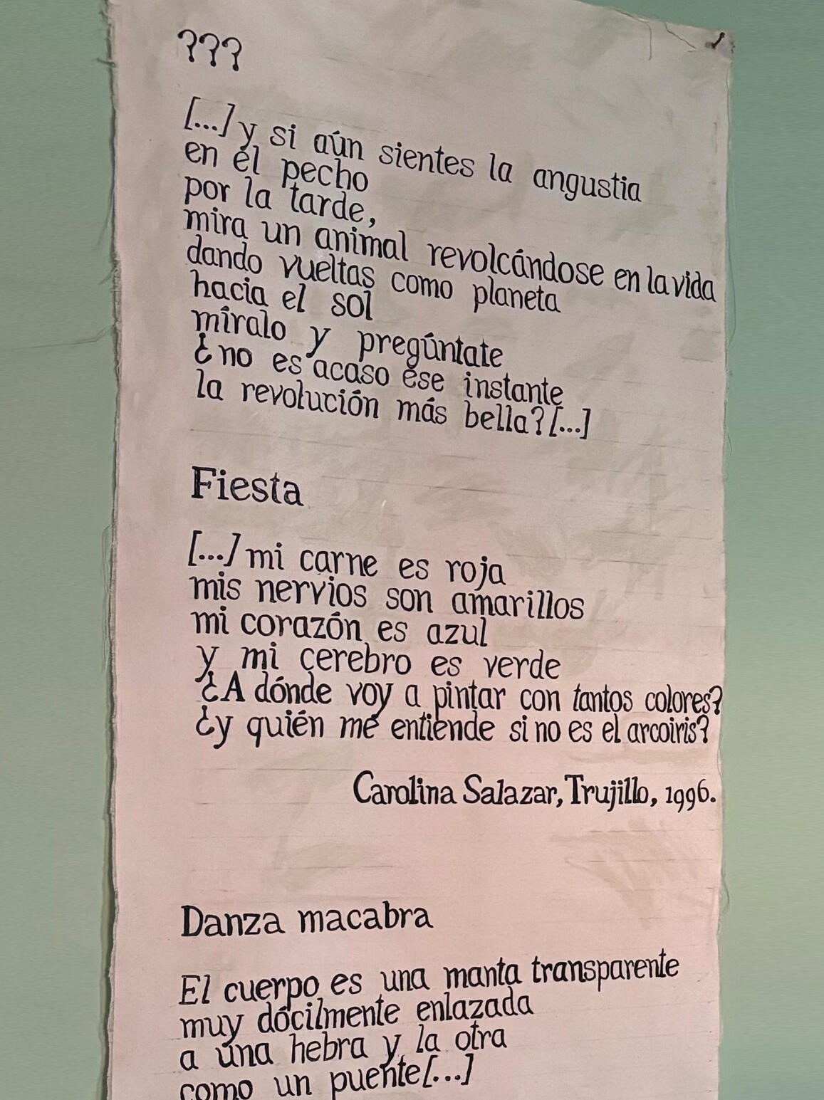 Poésie peinte sur tissu – Collectif de poètes de Trujillo, Pérou