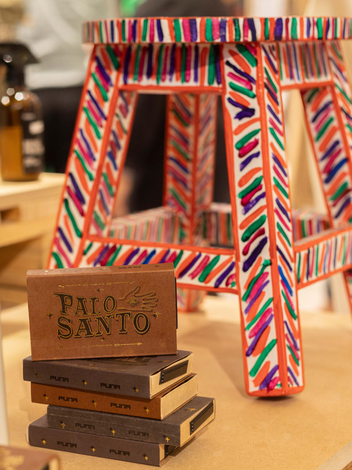 "Palo Santo" – Puna / « Banco » – Alfredo López Morales